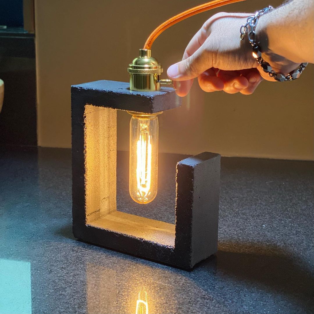 Open Frame Table Lamp - Black Sumi