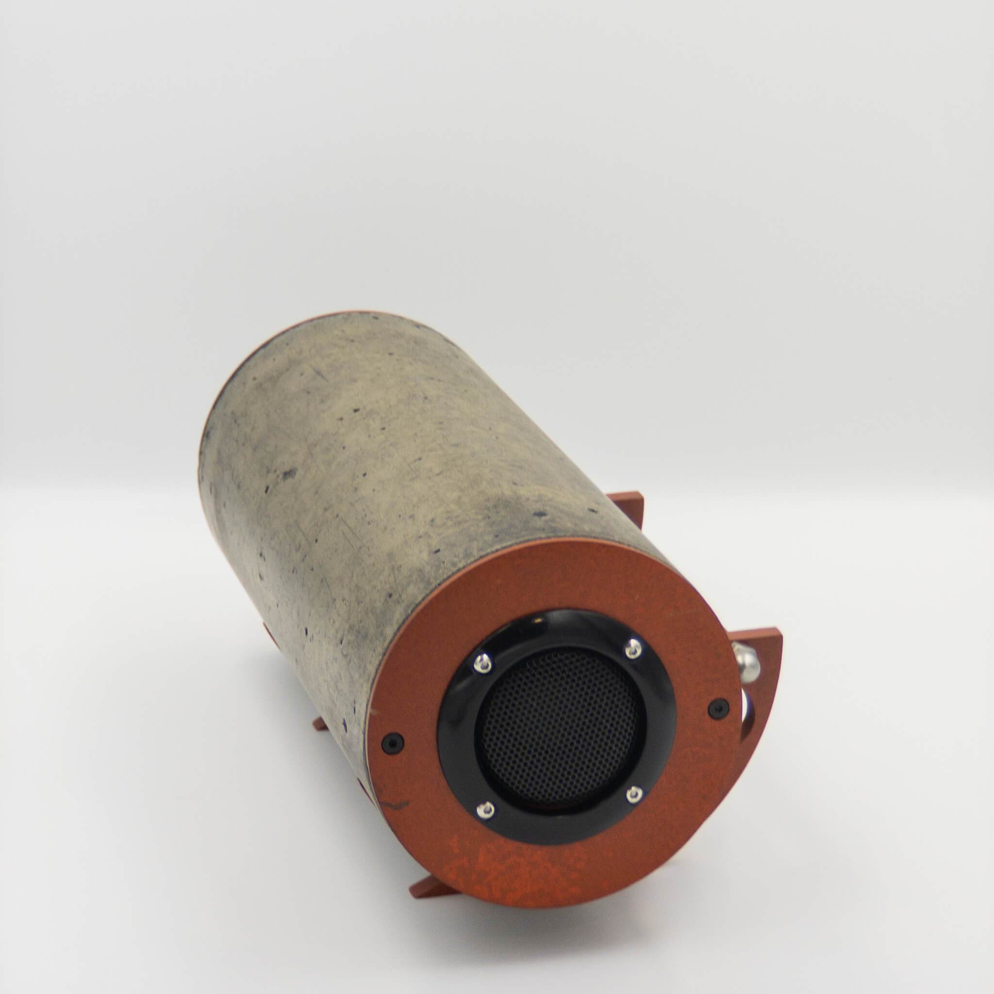 SolidSound: Handmade Bluetooth Speaker